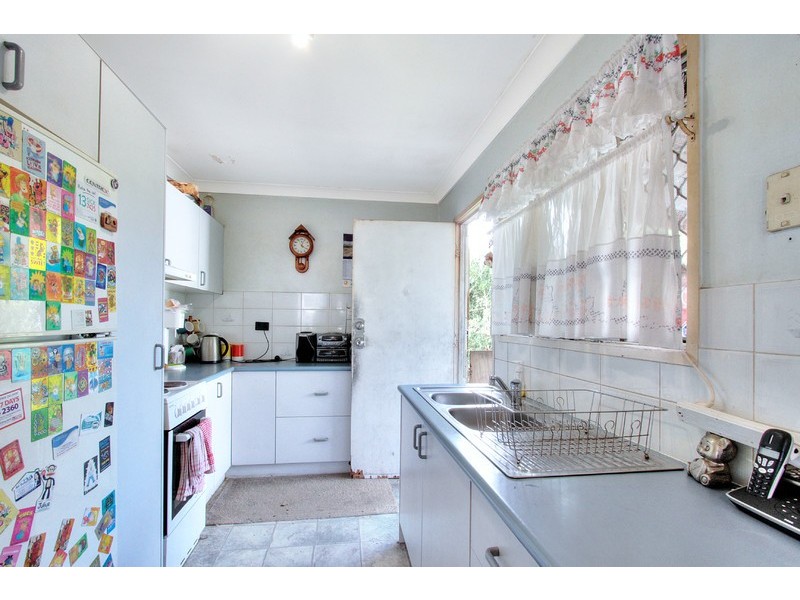 17 Ashvale Street, Kingston QLD 4114