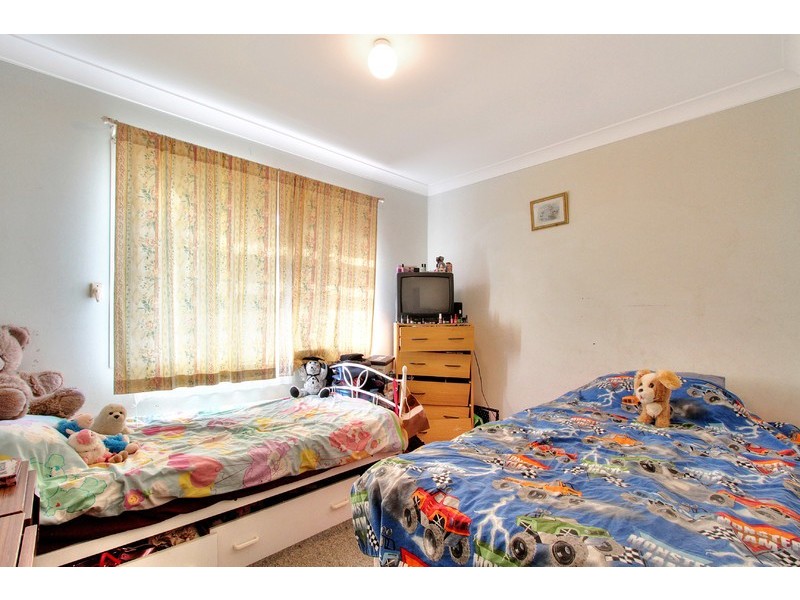 17 Ashvale Street, Kingston QLD 4114