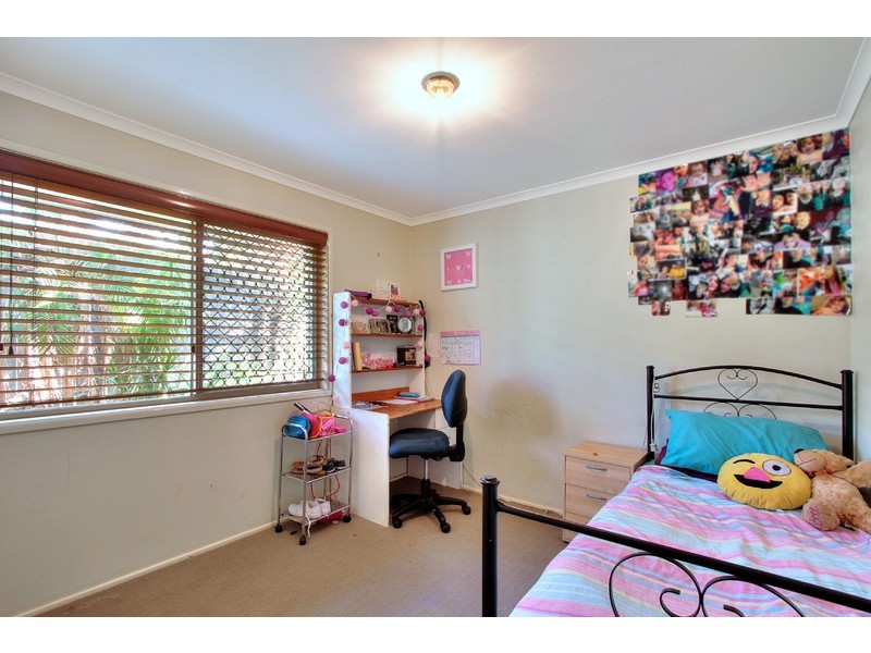 25 Drews Road, Tanah Merah QLD 4128