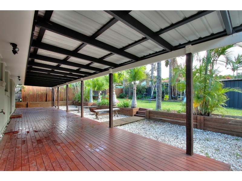 25 Drews Road, Tanah Merah QLD 4128