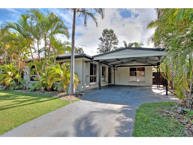 25 Drews Road, Tanah Merah QLD 4128