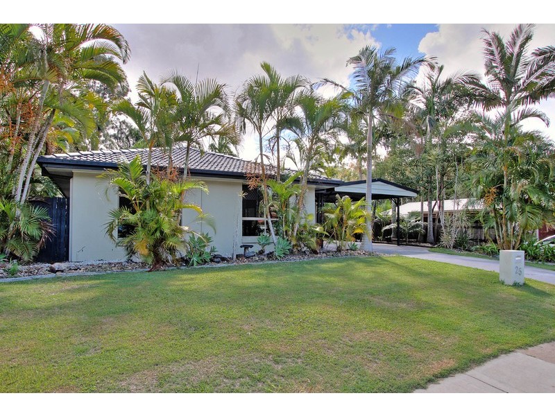 25 Drews Road, Tanah Merah QLD 4128