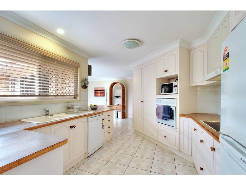 6 Cameron Court, Daisy Hill QLD 4127