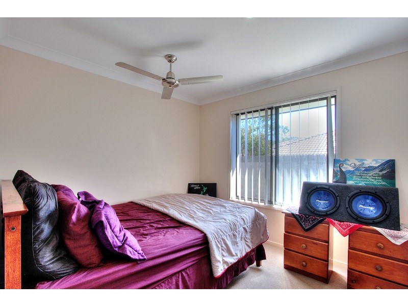 6 Somerset Terrace, Holmview QLD 4207