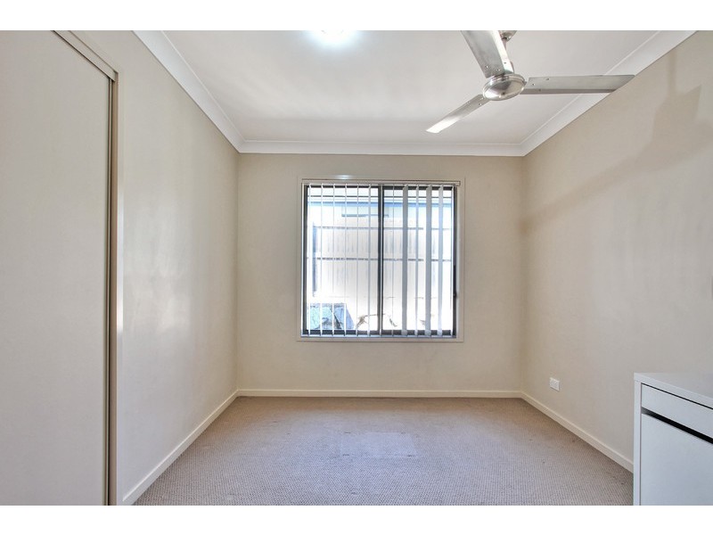 6 Somerset Terrace, Holmview QLD 4207