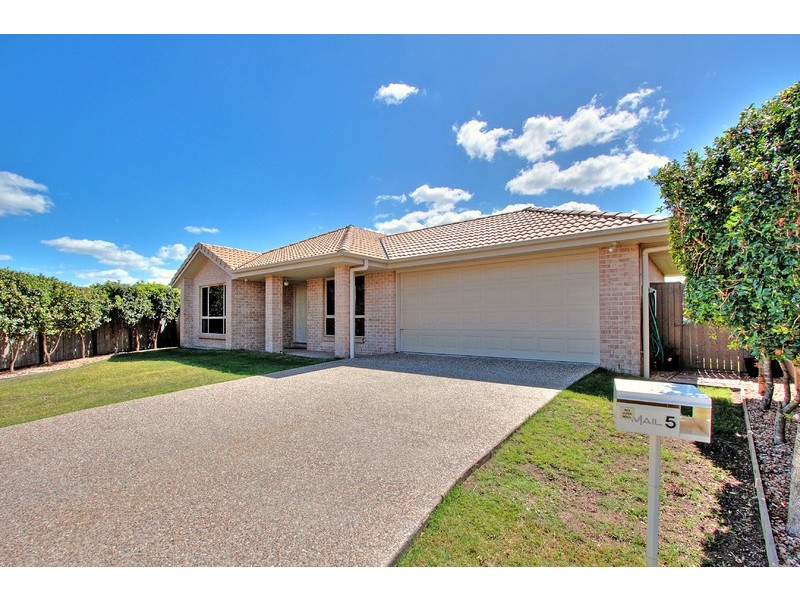 5 River Gum Court, Loganholme QLD 4129