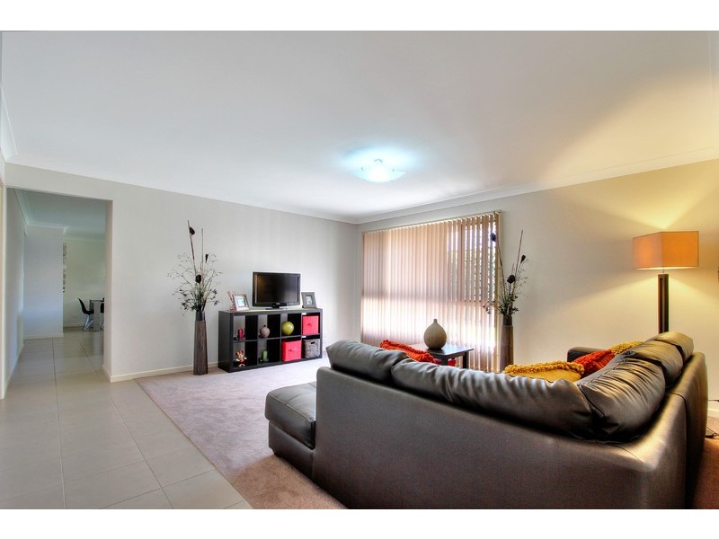 5 River Gum Court, Loganholme QLD 4129