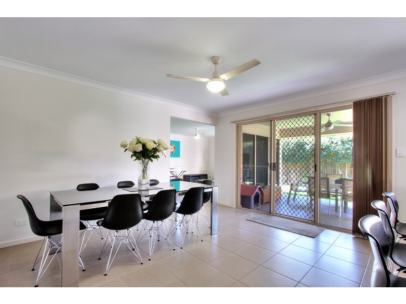 5 River Gum Court, Loganholme QLD 4129