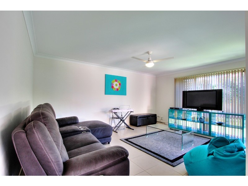 5 River Gum Court, Loganholme QLD 4129