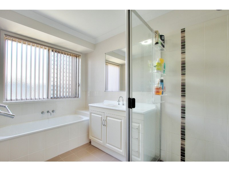 5 River Gum Court, Loganholme QLD 4129