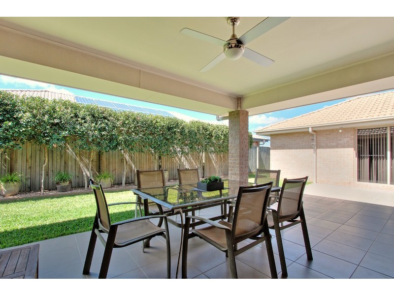 5 River Gum Court, Loganholme QLD 4129