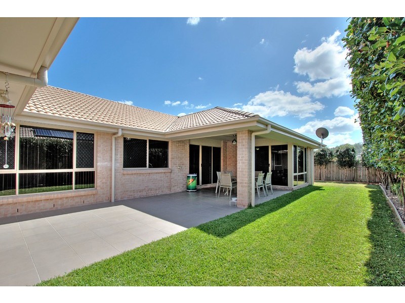 5 River Gum Court, Loganholme QLD 4129