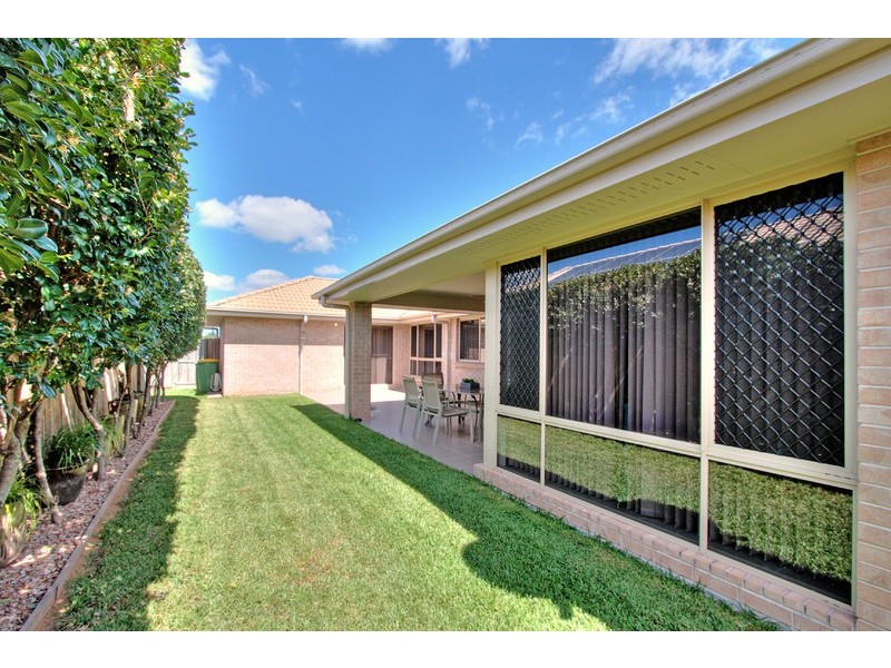 5 River Gum Court, Loganholme QLD 4129