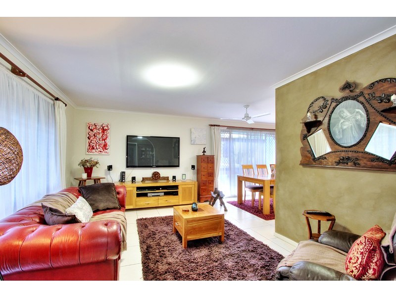 49 Springlands Drive, Slacks Creek QLD 4127