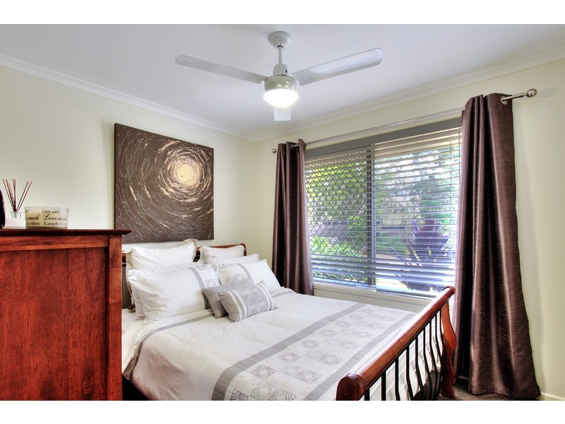 49 Springlands Drive, Slacks Creek QLD 4127