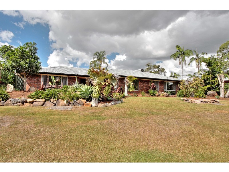 49 Springlands Drive, Slacks Creek QLD 4127