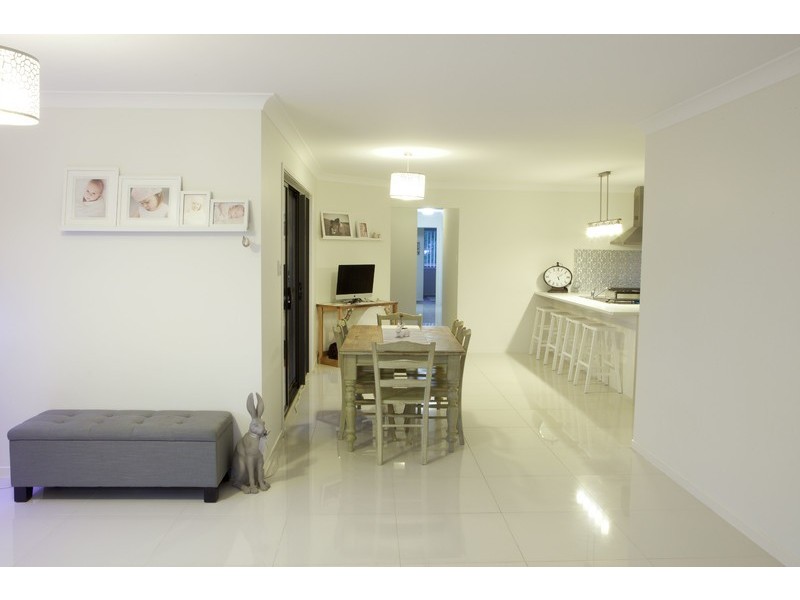 2 Susan Court, Cornubia QLD 4130
