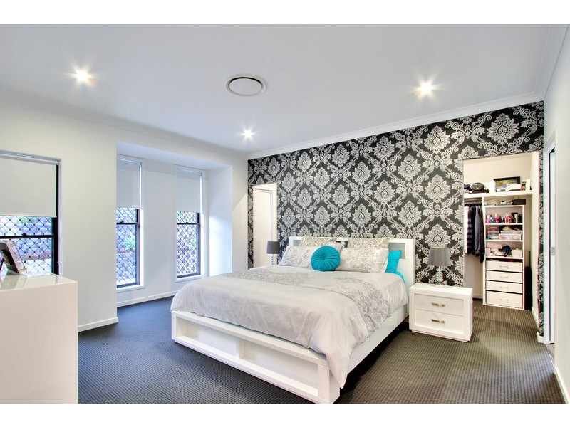 5 Lindsay Street, Loganholme QLD 4129