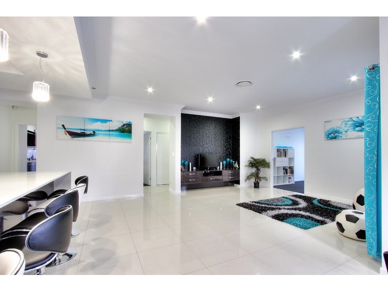 5 Lindsay Street, Loganholme QLD 4129