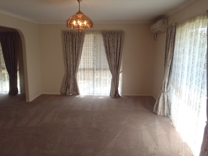 4 Evenwood Street, Daisy Hill QLD 4127