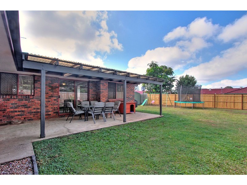 8 Seletar Place, Tanah Merah QLD 4128