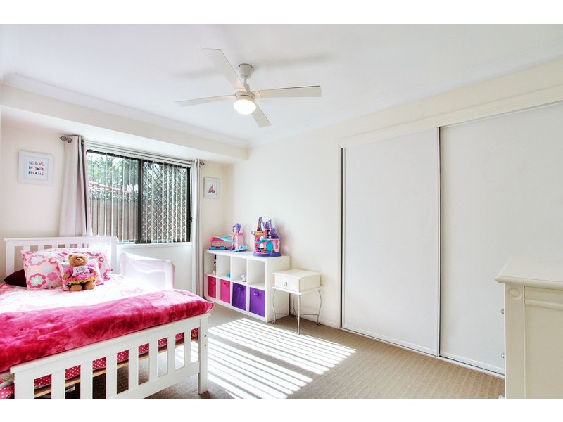 8 Seletar Place, Tanah Merah QLD 4128