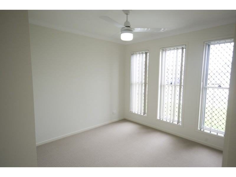 1/54 Pendragon Street, Raceview QLD 4305