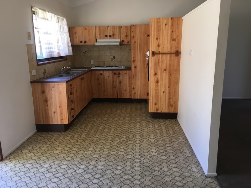 27 Gladewood Drive, Daisy Hill QLD 4127