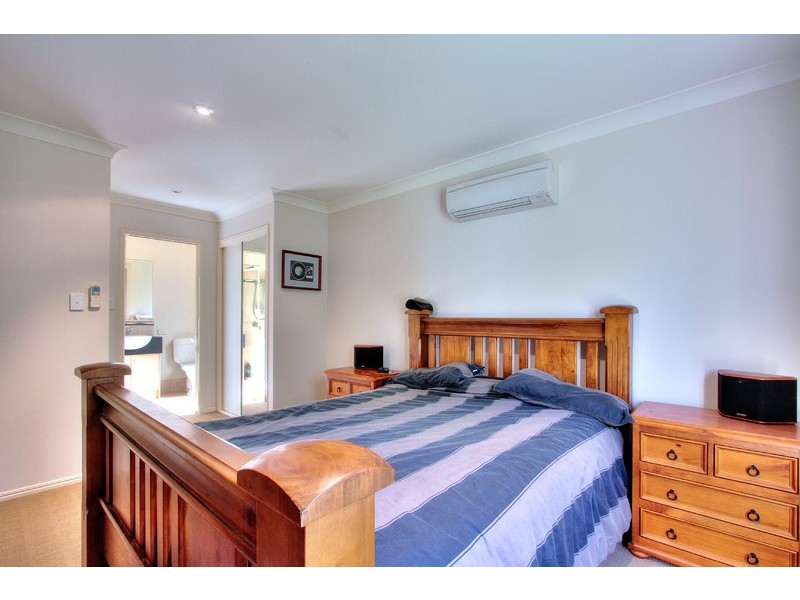 2/2 Conica Place, Ormeau QLD 4208