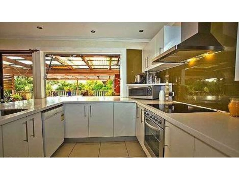 4 Marquis Street, Loganholme QLD 4129