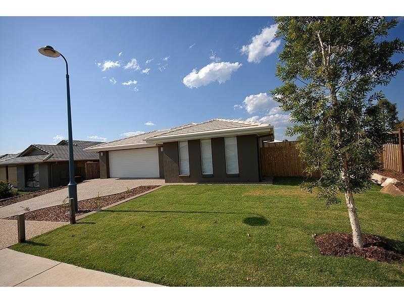53 Rasmussen Crescent, Redbank Plains QLD 4301