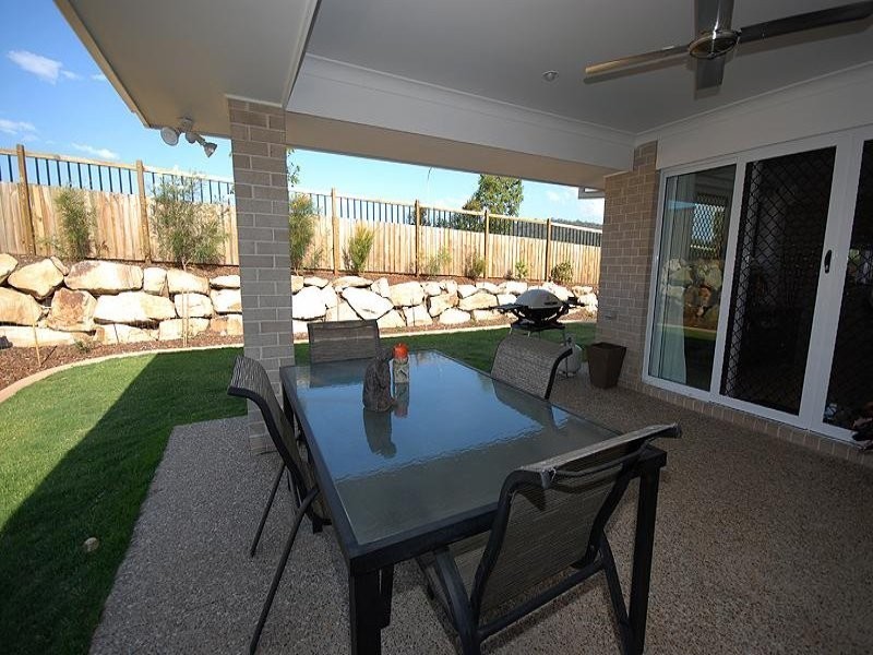 53 Rasmussen Crescent, Redbank Plains QLD 4301