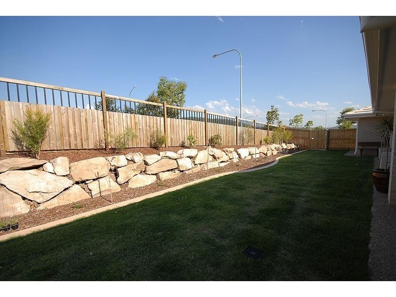 53 Rasmussen Crescent, Redbank Plains QLD 4301