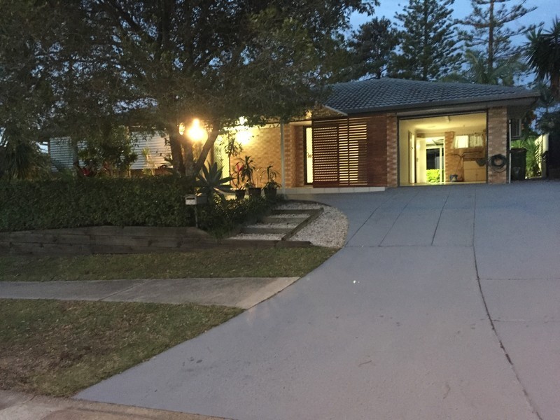 106 Barbaralla Drive, Springwood QLD 4127