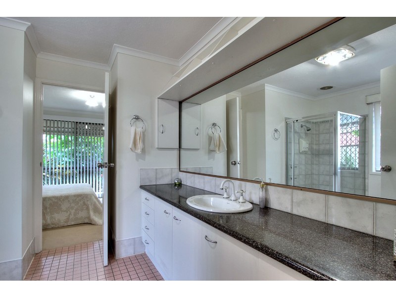 12 Higgins Street, Loganholme QLD 4129