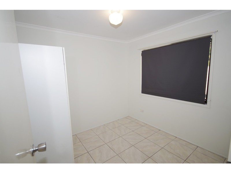 4 Hume Way, Redbank Plains QLD 4301