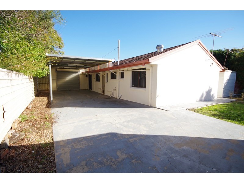 4 Hume Way, Redbank Plains QLD 4301