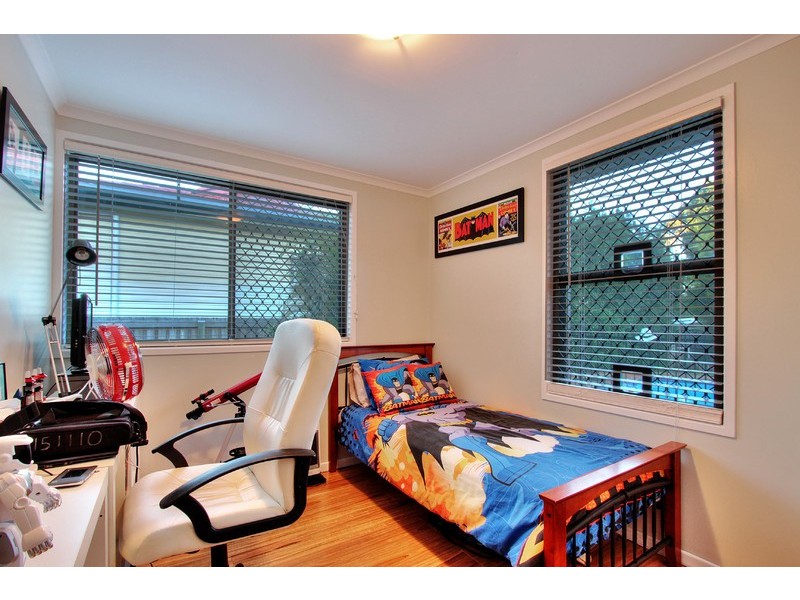 17 Veronica Avenue, Daisy Hill QLD 4127