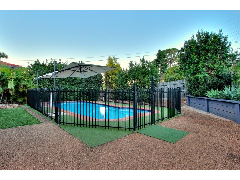 17 Veronica Avenue, Daisy Hill QLD 4127