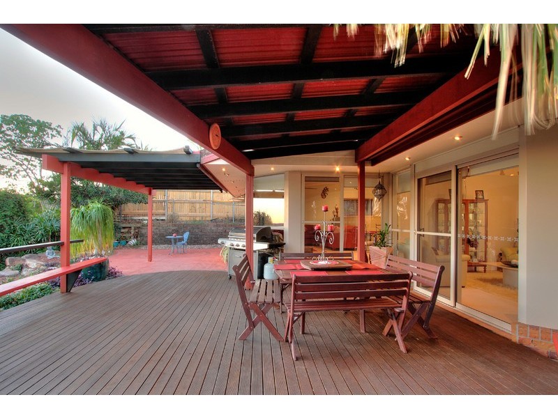 45 Cowra Street, Tanah Merah QLD 4128