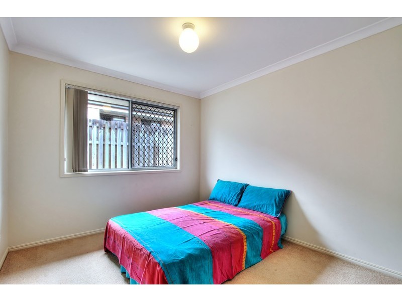 4 Crestwood Street, Bahrs Scrub QLD 4207