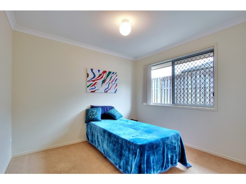 4 Crestwood Street, Bahrs Scrub QLD 4207