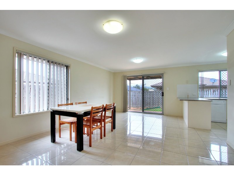 4 Crestwood Street, Bahrs Scrub QLD 4207