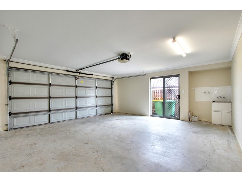 4 Crestwood Street, Bahrs Scrub QLD 4207