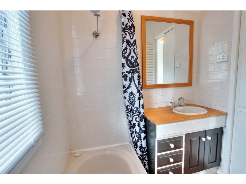 70 Hilda Street, Alderley QLD 4051