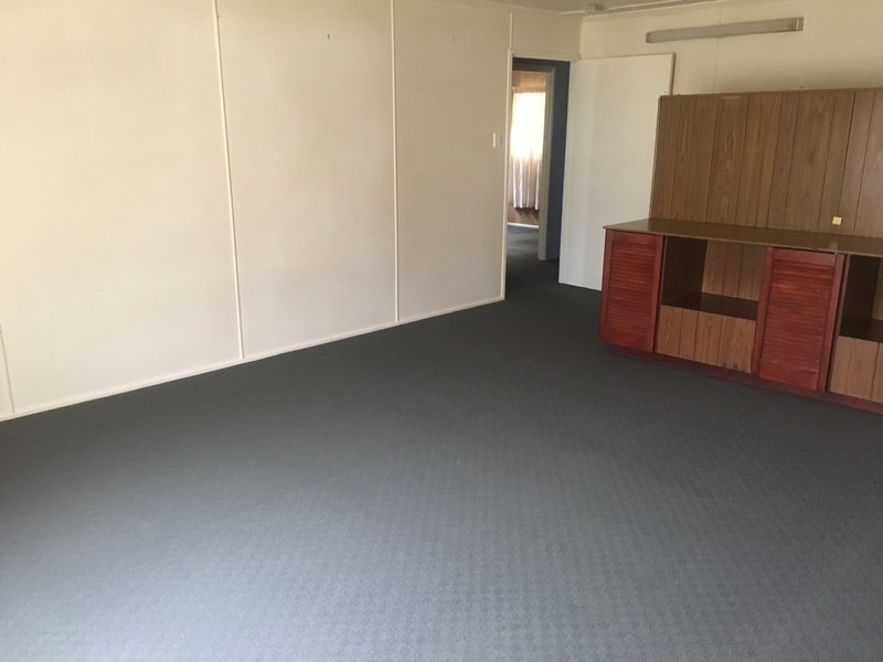 110 Mayes Avenue, Kingston QLD 4114