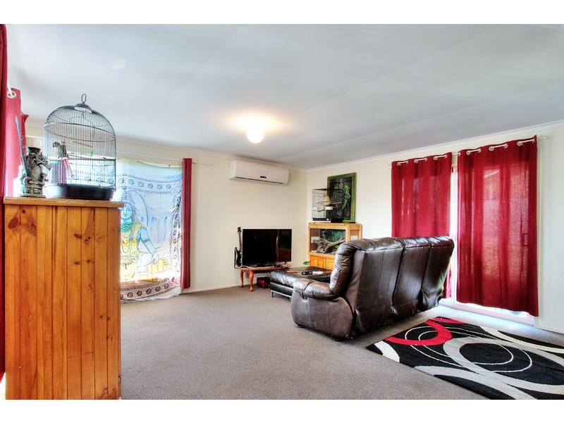 20 Houdini Terrace, Edens Landing QLD 4207