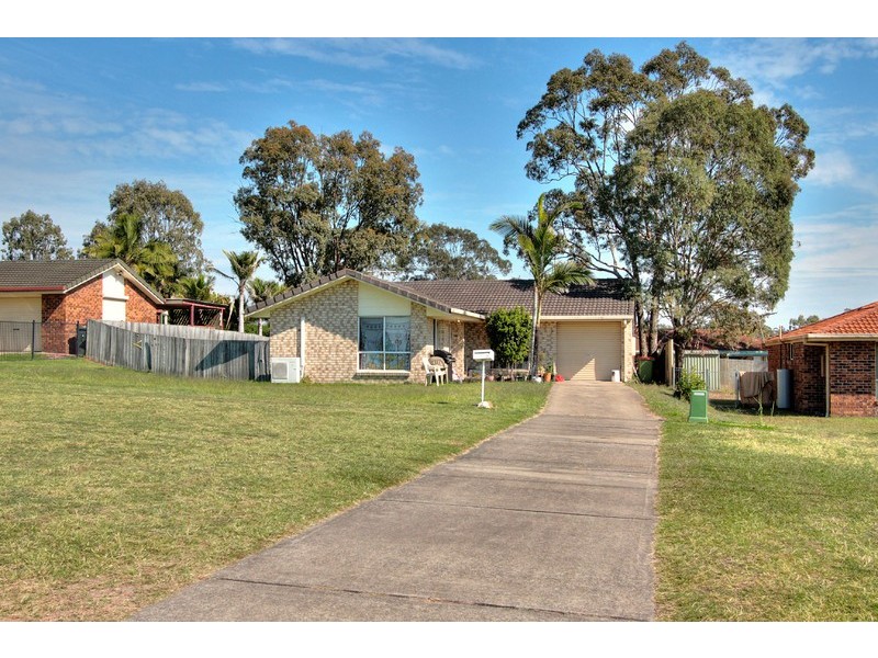 20 Houdini Terrace, Edens Landing QLD 4207