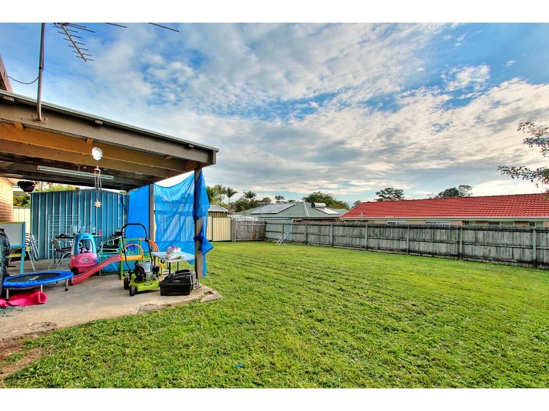 40 Montrose Avenue, Bethania QLD 4205