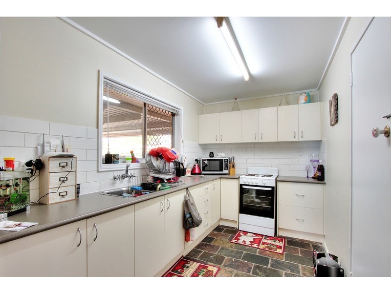 40 Montrose Avenue, Bethania QLD 4205